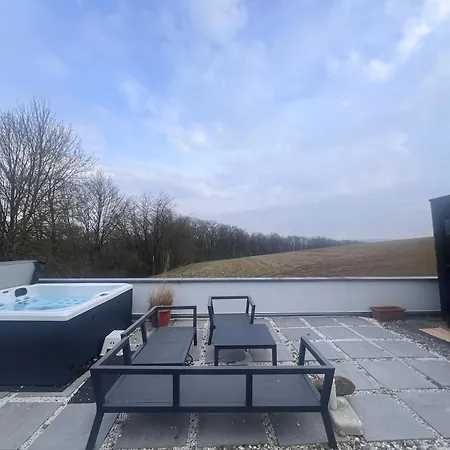 Zeitlberg Panoramawohnung Mit Privat *