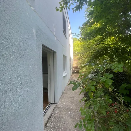 Zeitlberg Panoramawohnung Mit Privat Apartmán *