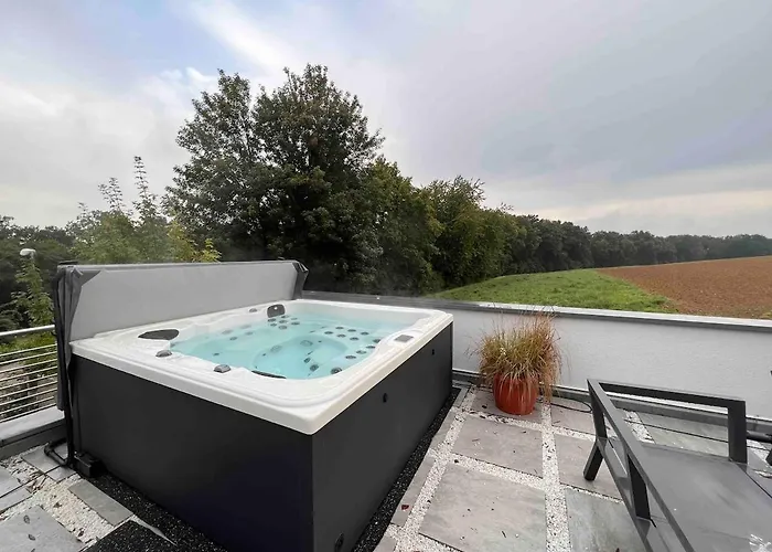 Zeitlberg Panoramawohnung Mit Privat *