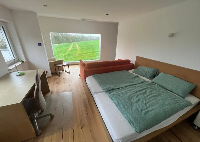 Zeitlberg Panoramawohnung Mit Privat *